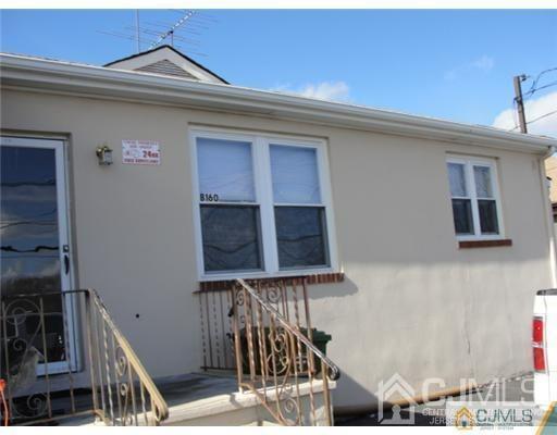 Foto principal - 160 Talmadge Rd