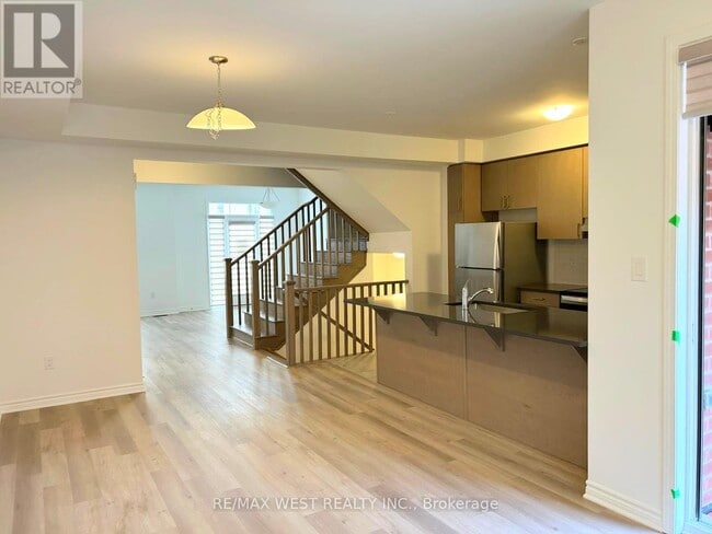 Building Photo - 18 Bellasera Way