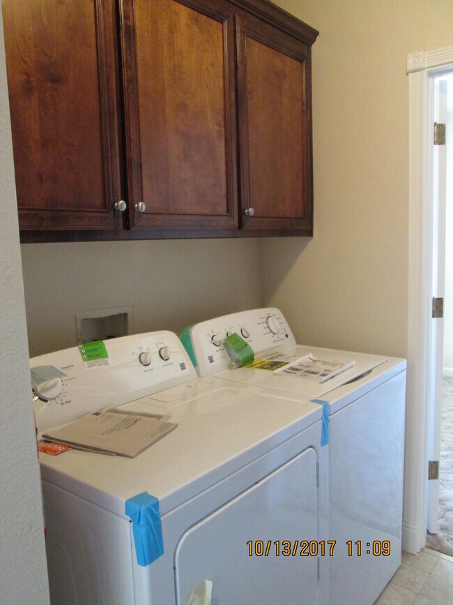 Foto del edificio - 5315 Elmira Road (For Rent) Elmira, CA 95625