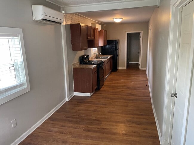 Foto del edificio - Newly Renovated Two Bedroom!