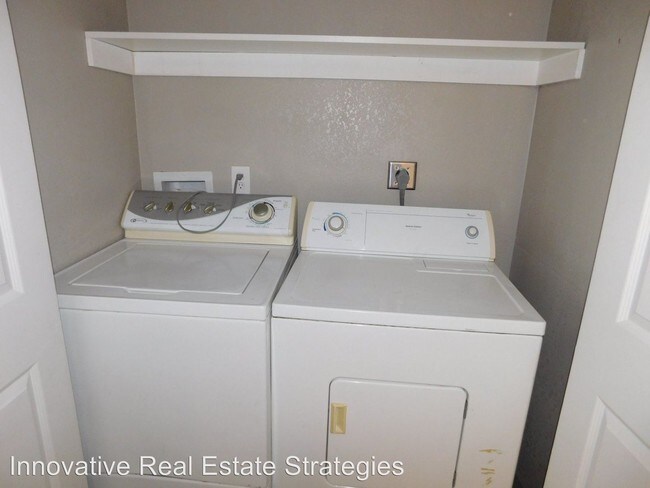 Foto del edificio - 3940 E Carey Ave