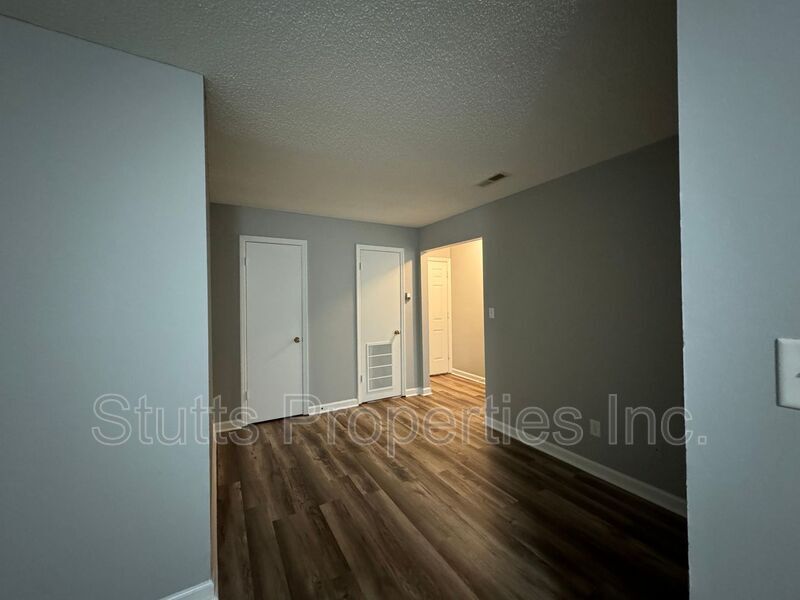 108 Watts Bar St Unit 16, Sheffield, AL 35660 Condo for Rent in