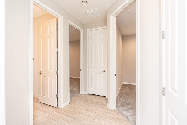 Building Photo - 1809 Fawn Wy