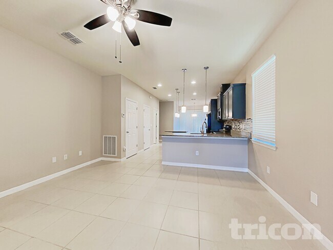 Foto del edificio - 1509 Gadsden Point Pl