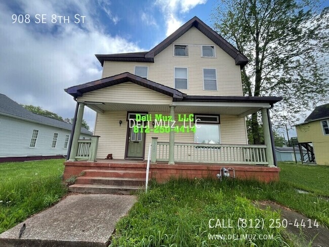 Building Photo - 908 SE 8th St