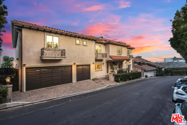 Foto principal - 1236 Stradella Rd