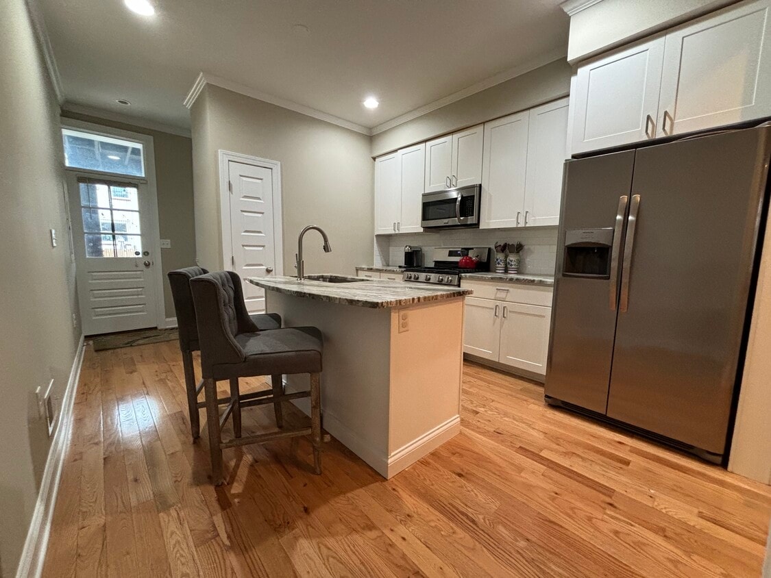 Photo - 143 N Kenwood Ave (Baltimore, MD)
