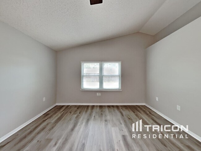 Building Photo - 1060 Meller Way Orlando FL