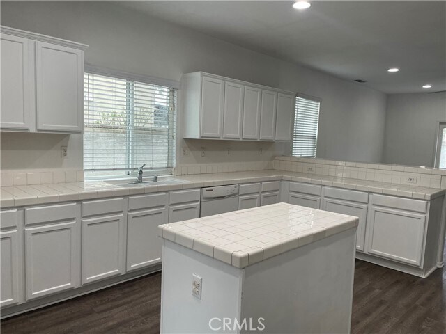 Building Photo - 12981 Osprey St