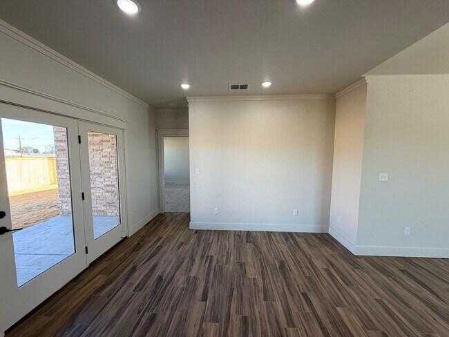 Foto del edificio - 409 Essex Ln