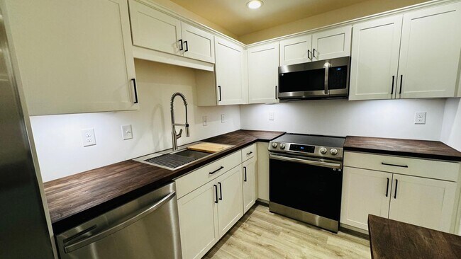 Cocina - 244 Pepperhill Dr