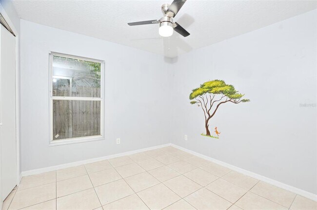 Building Photo - 608 Oakford Way
