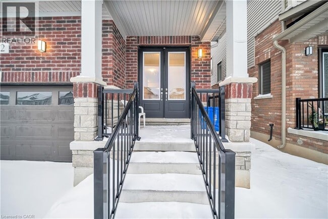 Photo du bâtiment - 212 Leslie Davis St