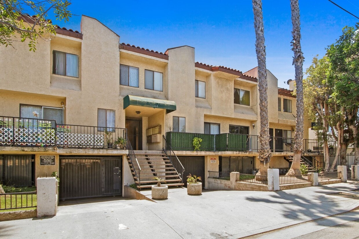 Primary Photo - 2-Bedroom, 2-Bath Condo in Prime Torrance ...