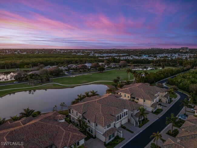 Foto del edificio - 2481 Breakwater Wy