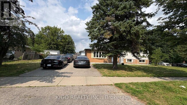 Building Photo - 4 Markwood Dr