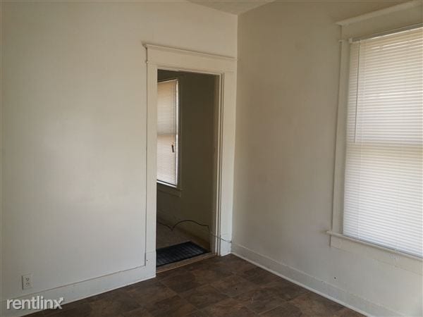 Building Photo - 708 M St