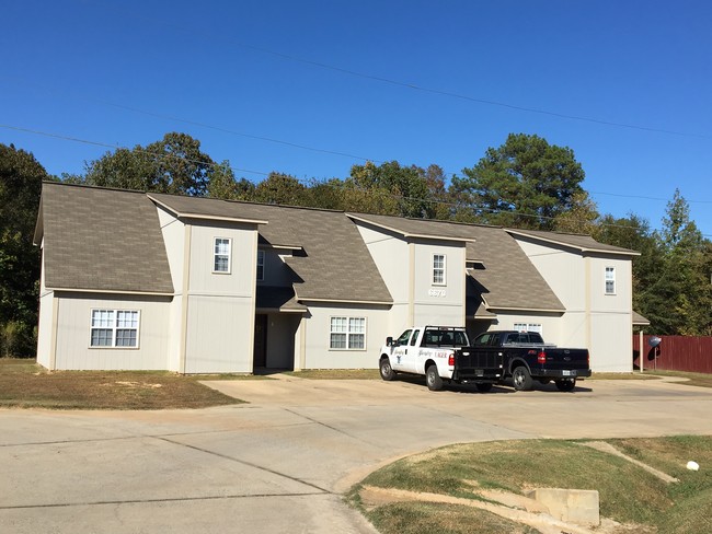 6670 Rose Ln, Marion, MS 39342 - Townhouse for Rent in Marion, MS ...