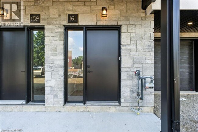 Building Photo - 161 FIFTH Avenue Unit# 3