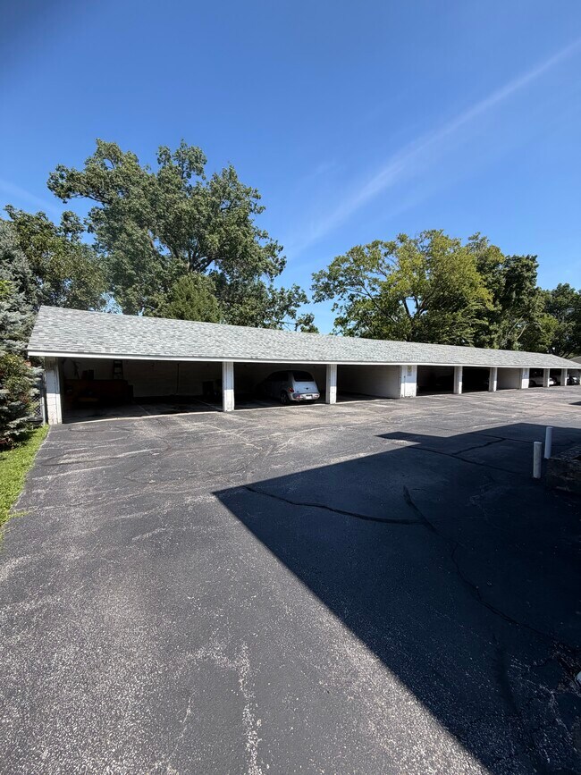 Building Photo - Duneden A