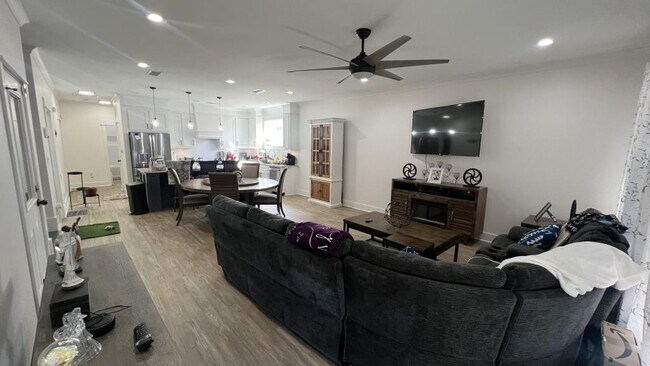Foto del edificio - 19 Bridgefield Ct
