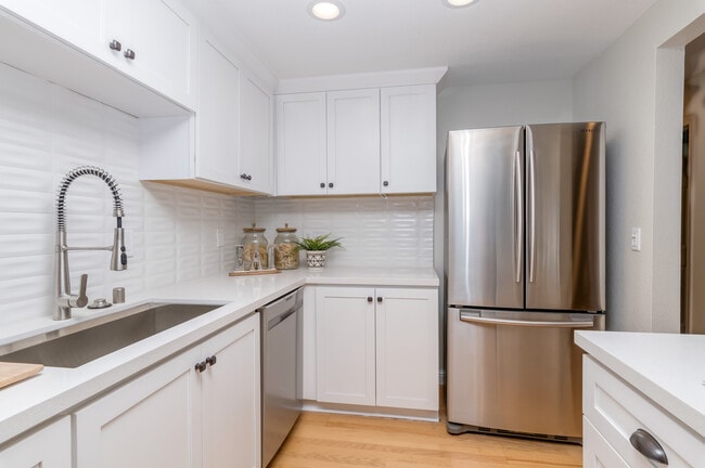 Refrigerator included - 1105 Shady Creek Pl