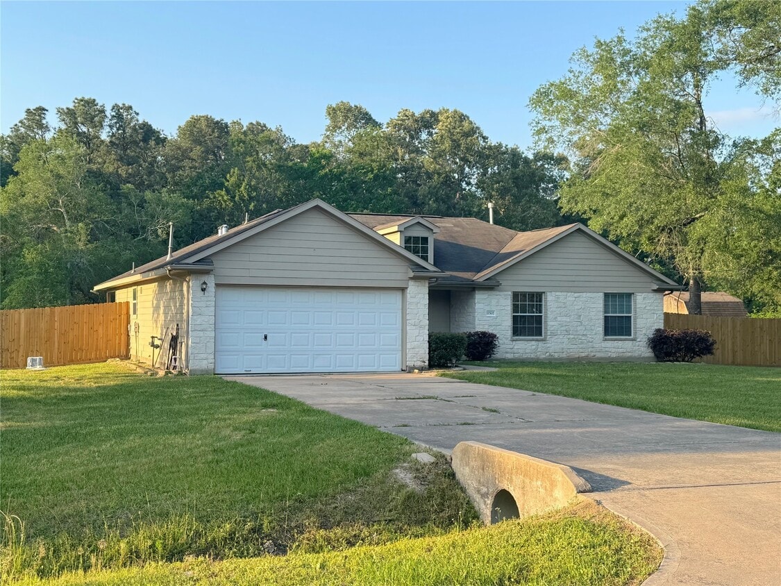 Foto principal - 11502 Walraven Dr