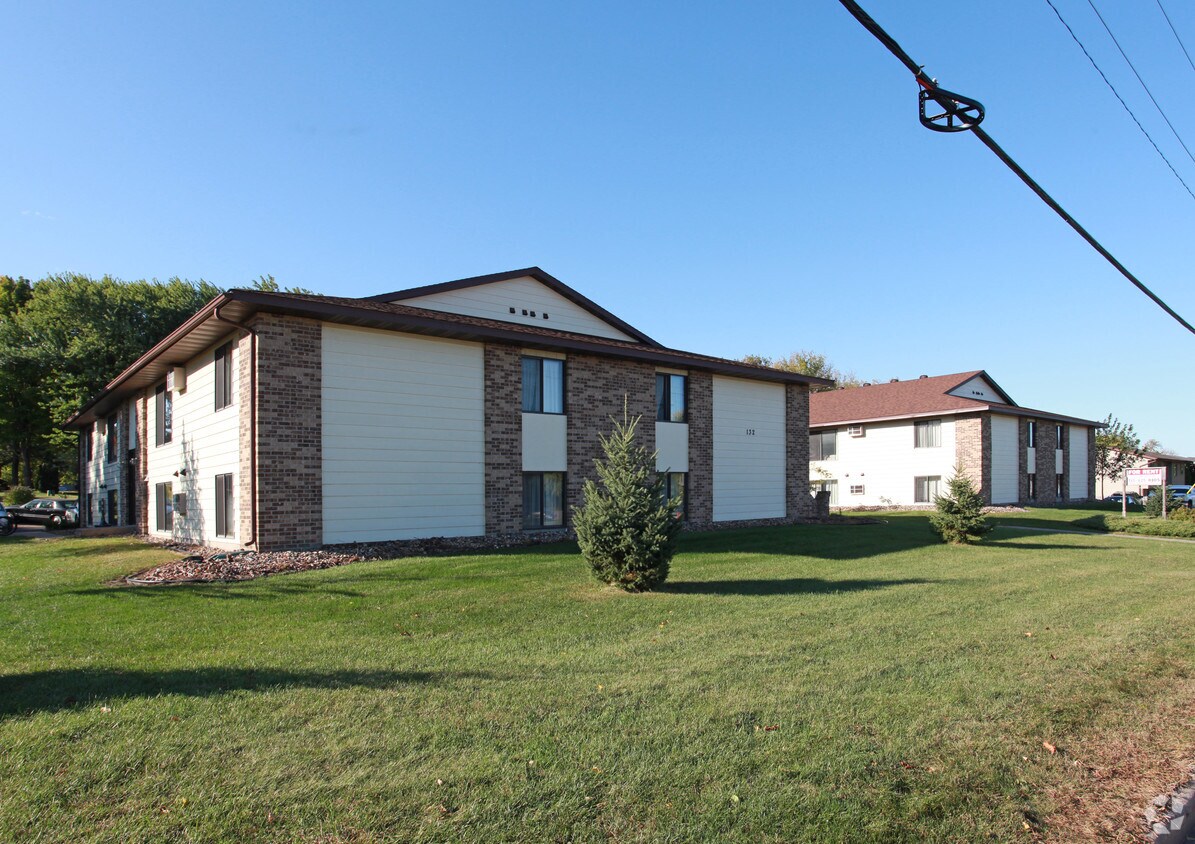 Primary Photo - River City Apartments