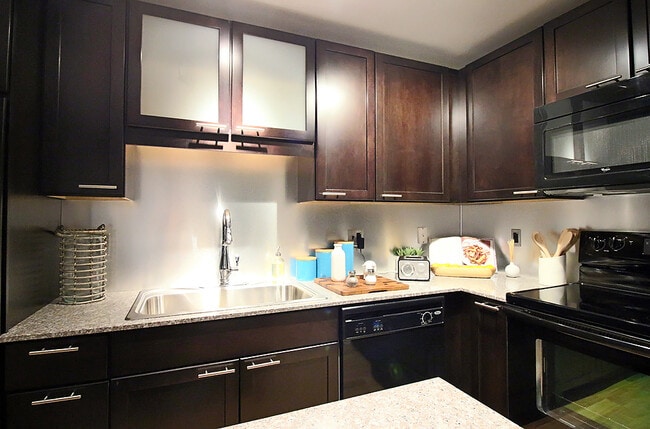 Photo - 188 W Randolph St Apartment