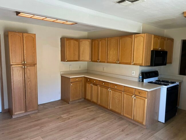 Building Photo - 6710 21st Street