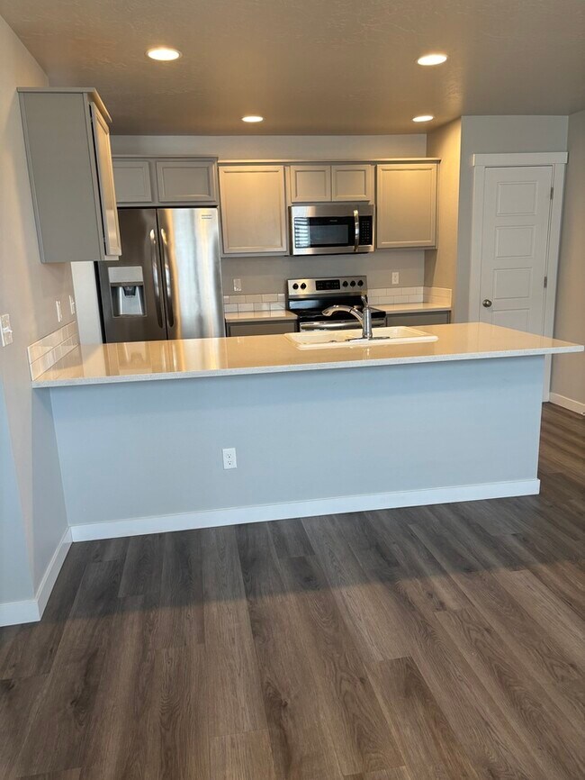 Foto del edificio - Townhomes at Jericho
