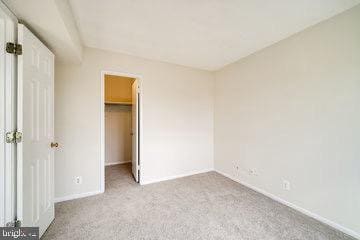 Foto del edificio - 205 Yoakum Pkwy