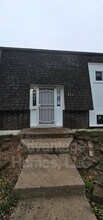 Building Photo - 711 N 70th St