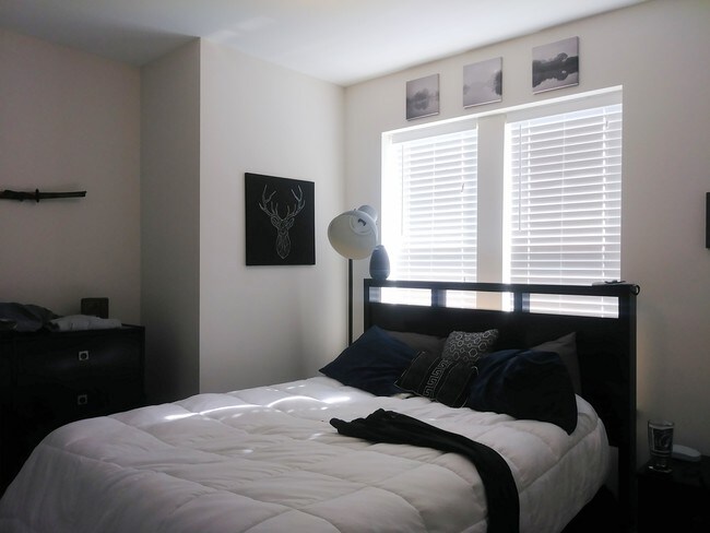 Foto del edificio - 2119 N Richmond St