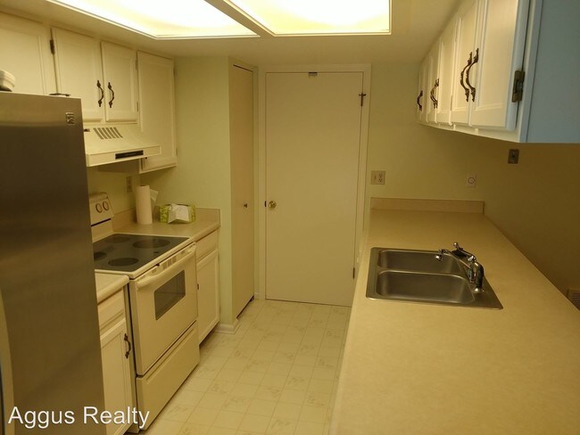 Foto del edificio - 9432 W 89th Cir