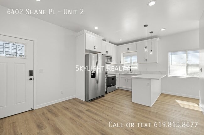 Building Photo - 6402 Shane Pl