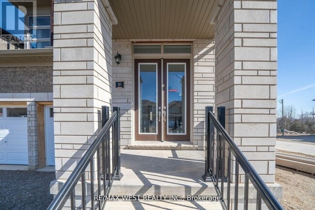 Building Photo - 10 Mears Rd