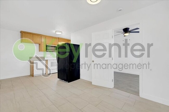 Foto del edificio - 3815 Magenta Aly