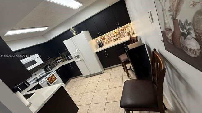 Foto del edificio - 7640 SW 153rd Ct