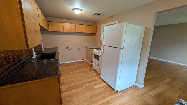 Foto del edificio - 3736 SE 165th Ave