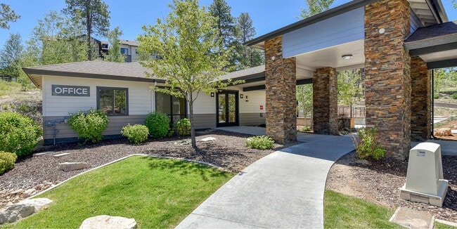 Photo - Ridge at Clear Creek Apartments