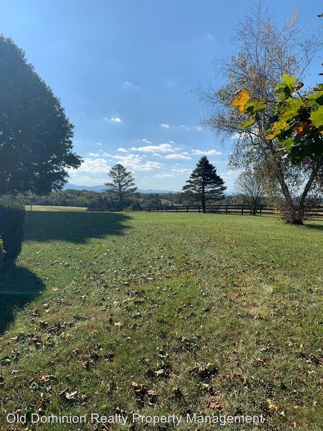 Foto del edificio - 3 br, 2 bath House - 6811 Cross Keys Road