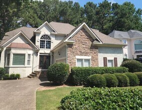 Building Photo - 606 Villa Estates Ln