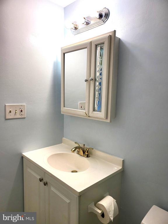 Foto del edificio - 9668 Brassie Way