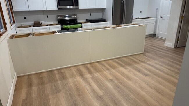 Foto del edificio - 19 Henning Dr