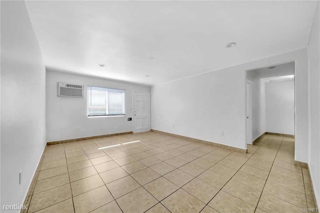 Primary Photo - 2 br, 1 bath House - 14235 Sylvan St