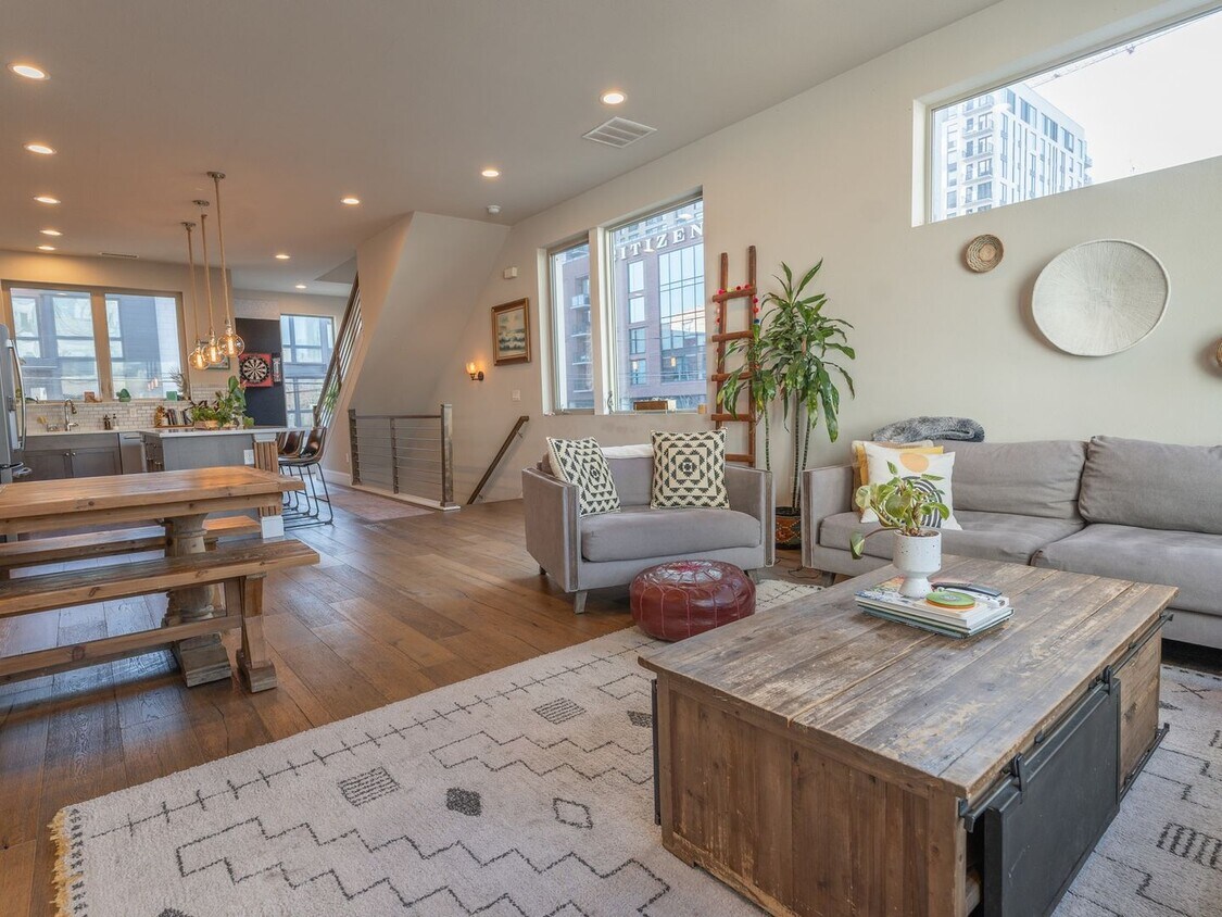 Primary Photo - 3 Bedroom Townhome with Private Rooftop in...