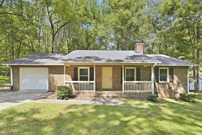 Building Photo - 431 Hillcrest Dr