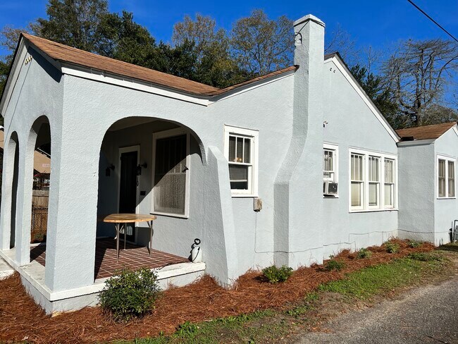Foto del edificio - 1410 Heath St