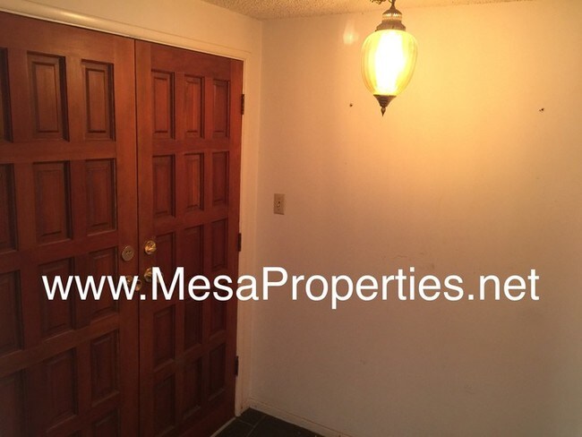 Building Photo - 5525 Golden West Ave